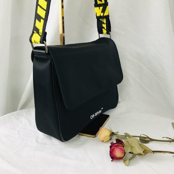 NEW Off-White - Logo Nylon Crossbody Bag In Black - Picture 4 of 12
